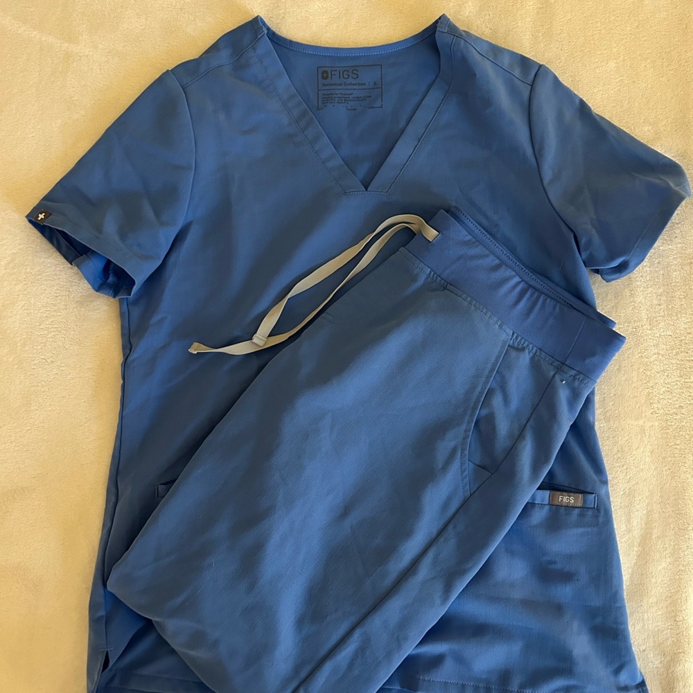 Figs Classic Blue Scrub Set